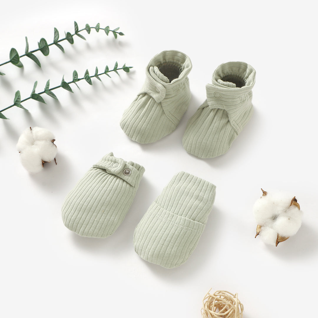 ORGANIC COTTON RIBBED MITTENS &amp; BOOTIES SET0-6 MONTHS 1 PAIR - Tiny Alpaca UK