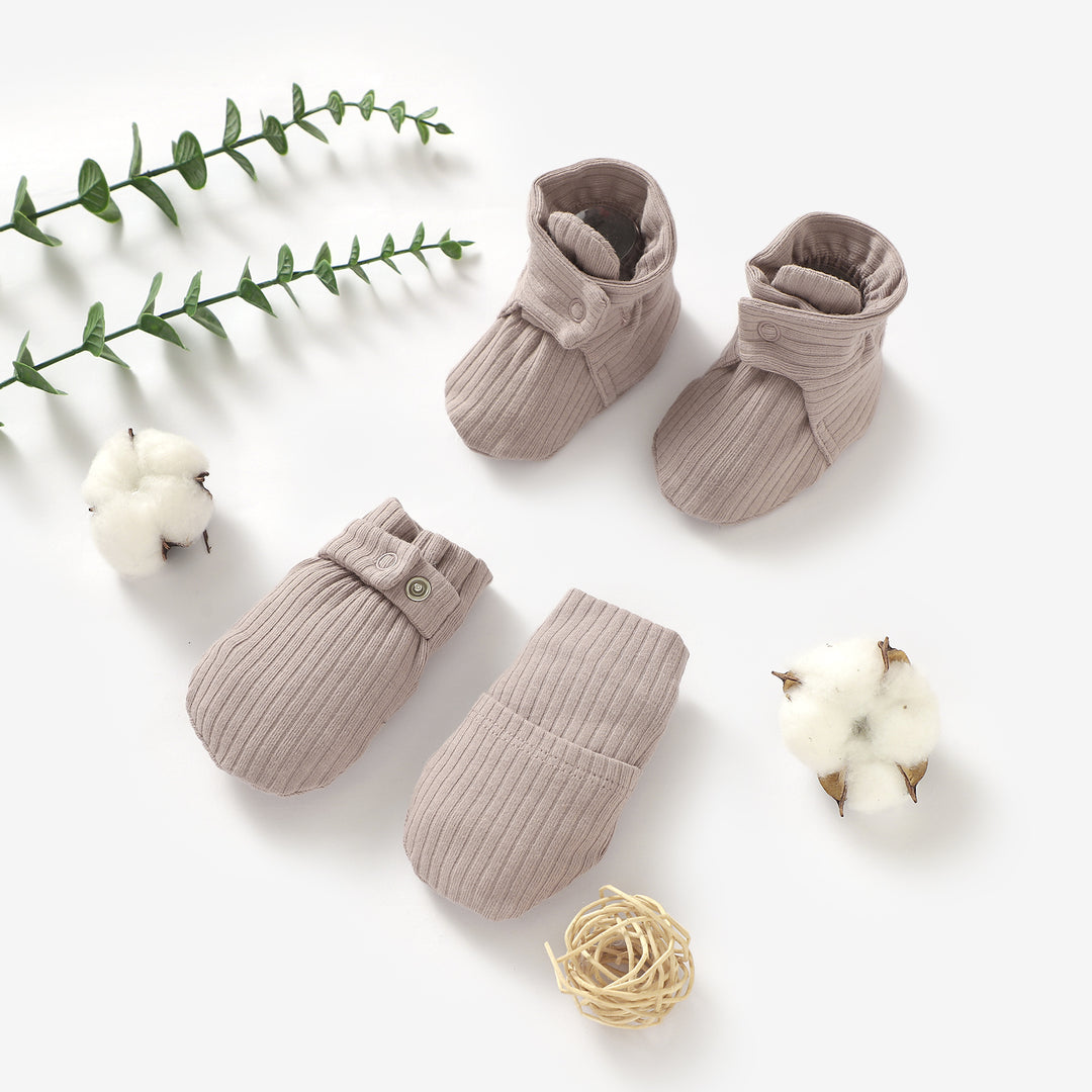ORGANIC COTTON RIBBED MITTENS &amp; BOOTIES SET0-6 MONTHS 1 PAIR - Tiny Alpaca UK