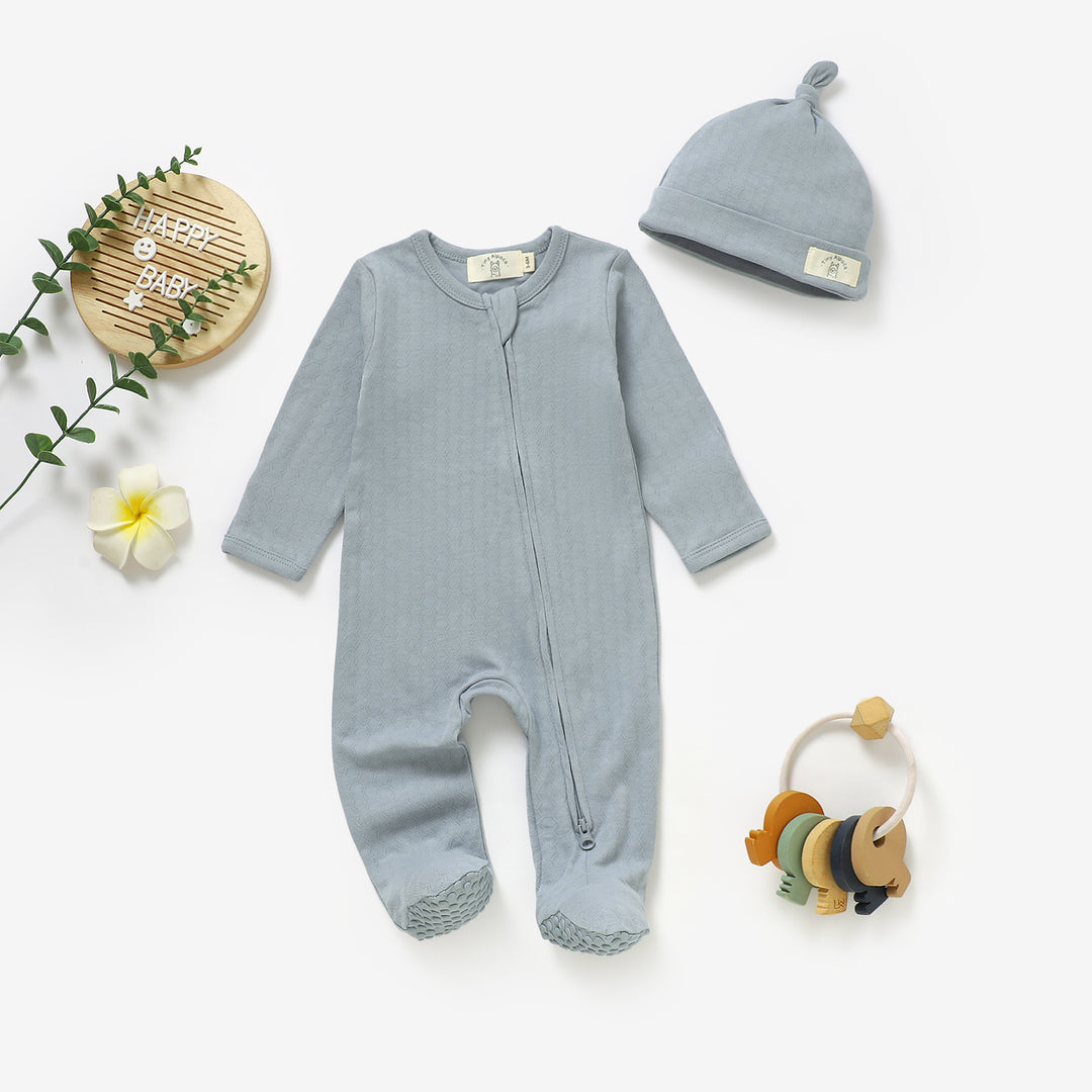 Organic cotton honeycomb mesh sleepsuit and hat set, 0–6m