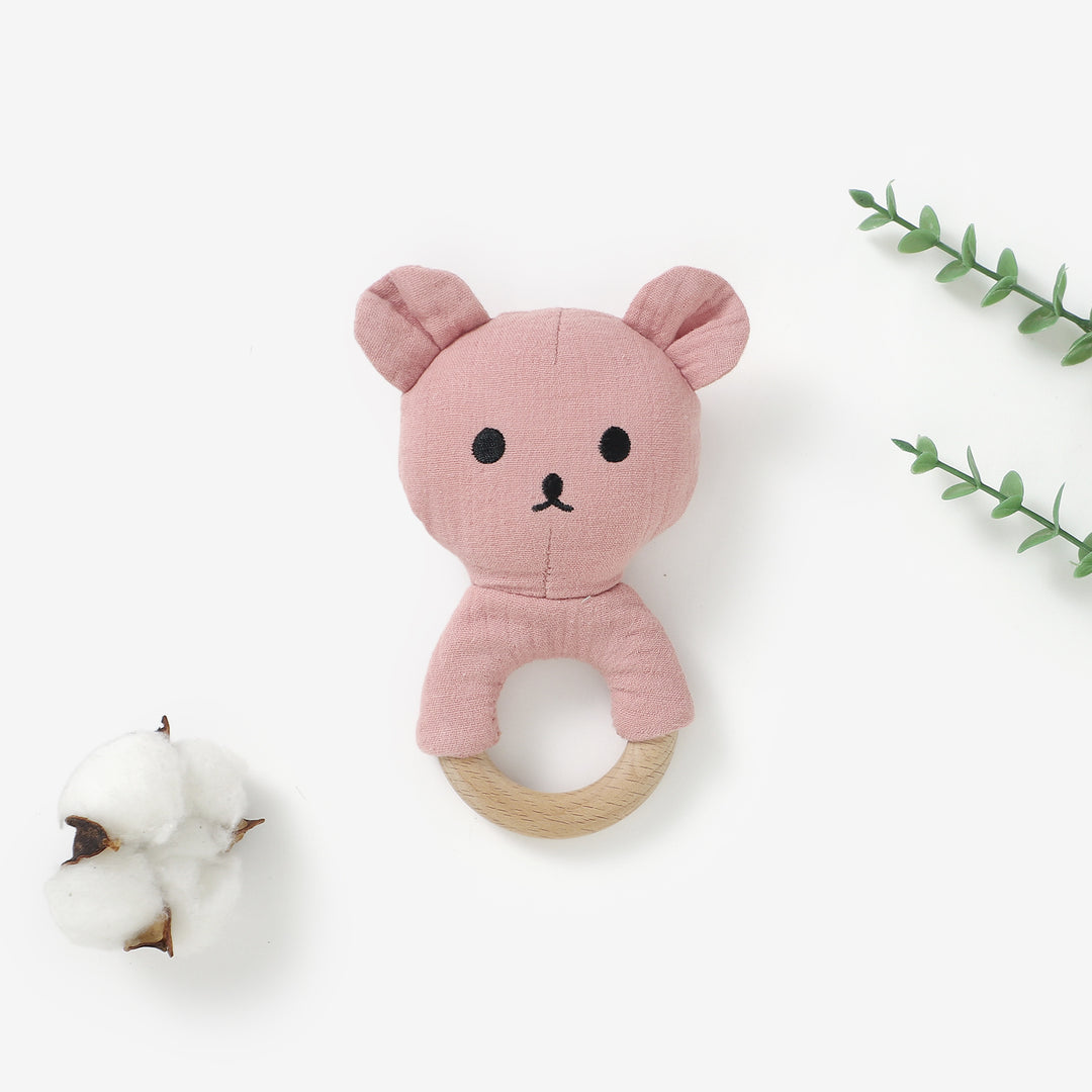 Organic cotton bear rattle with beech wood teething ring 3m+