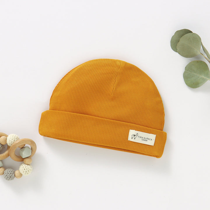 NATURAL BAMBOO RIBBED BABY HATS - Tiny Alpaca UK