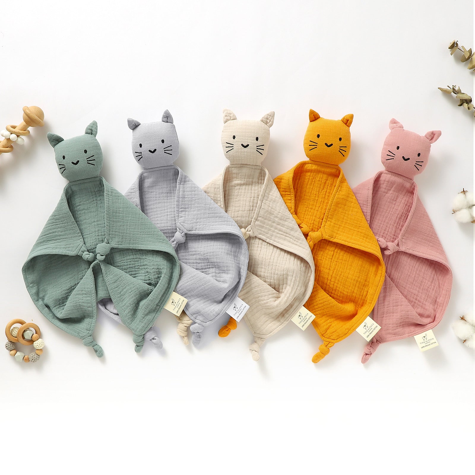 CAT ORGANIC COTTON SECURITY BLANKET 40X40CM - Tiny Alpaca UK