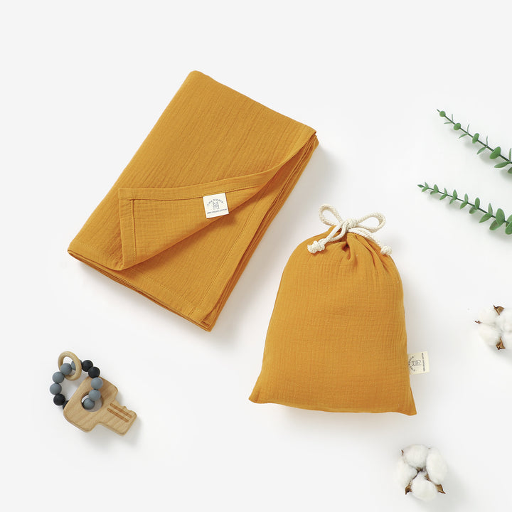 Organic cotton muslin swaddle with bag, 120 × 120 cm