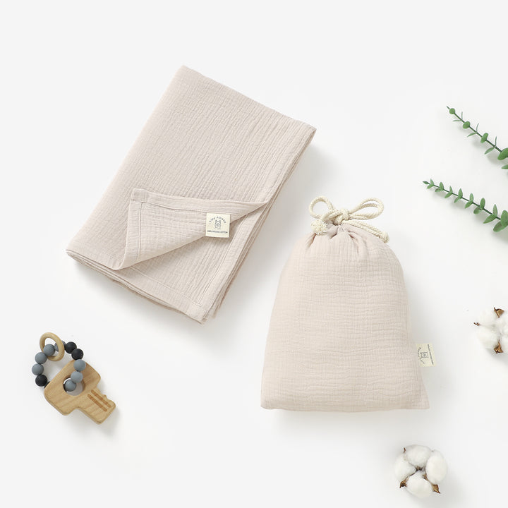 Organic cotton muslin swaddle with bag, 120 × 120 cm