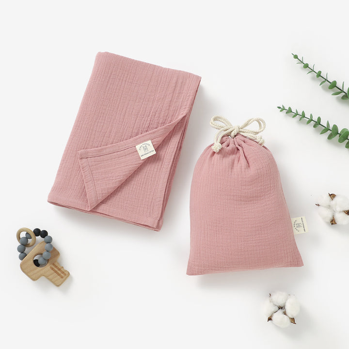 Organic cotton muslin swaddle with bag, 120 × 120 cm