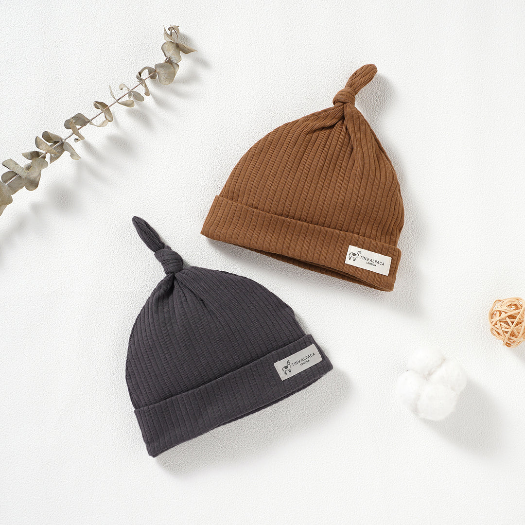 Organic Natural Cotton Ribbed Baby Hats Set of 2 (0-6 Months) (Clay and Charcoal) - Tiny Alpaca UK