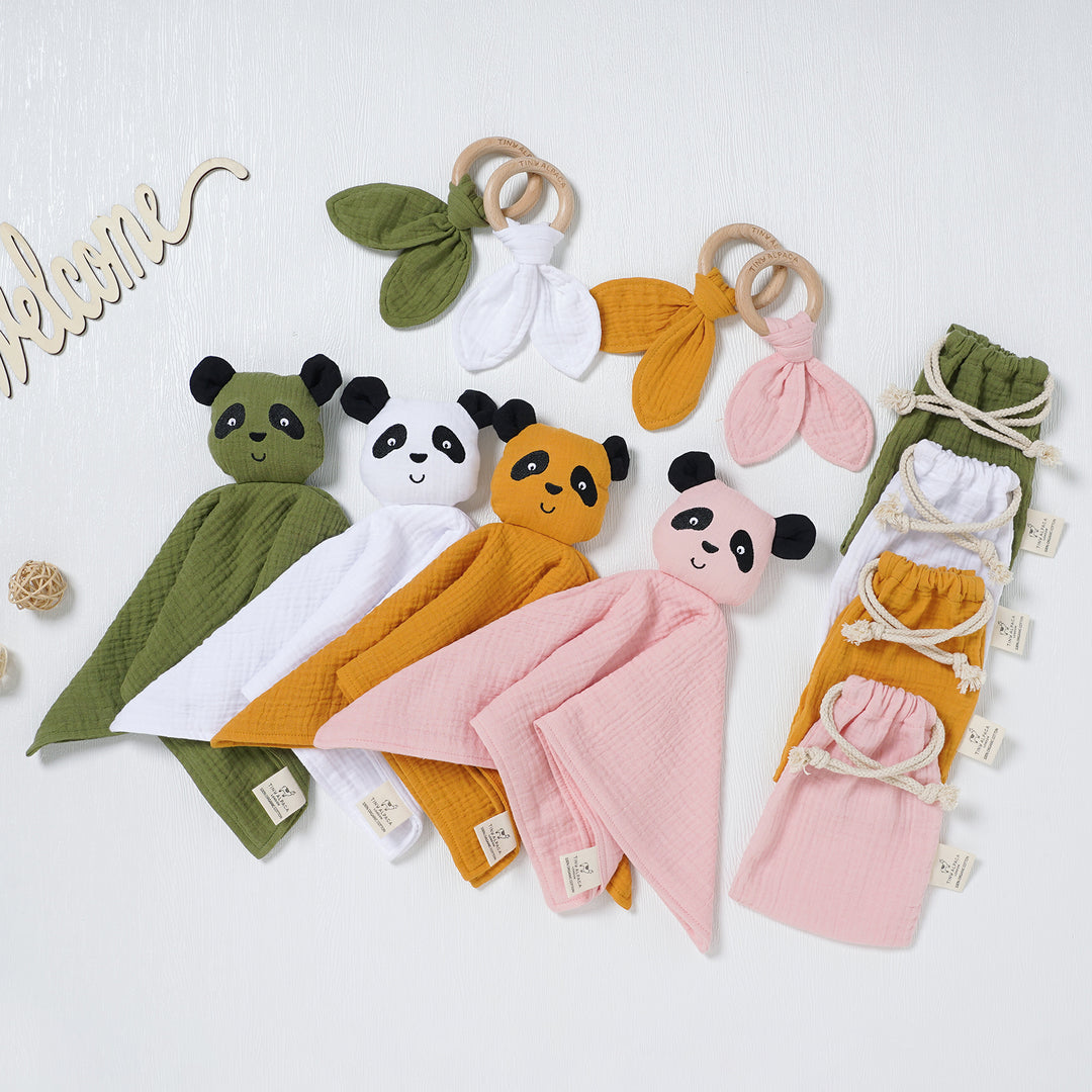 Panda Organic Cotton Comforter with Teether and Drawstring Bag - Tiny Alpaca UK