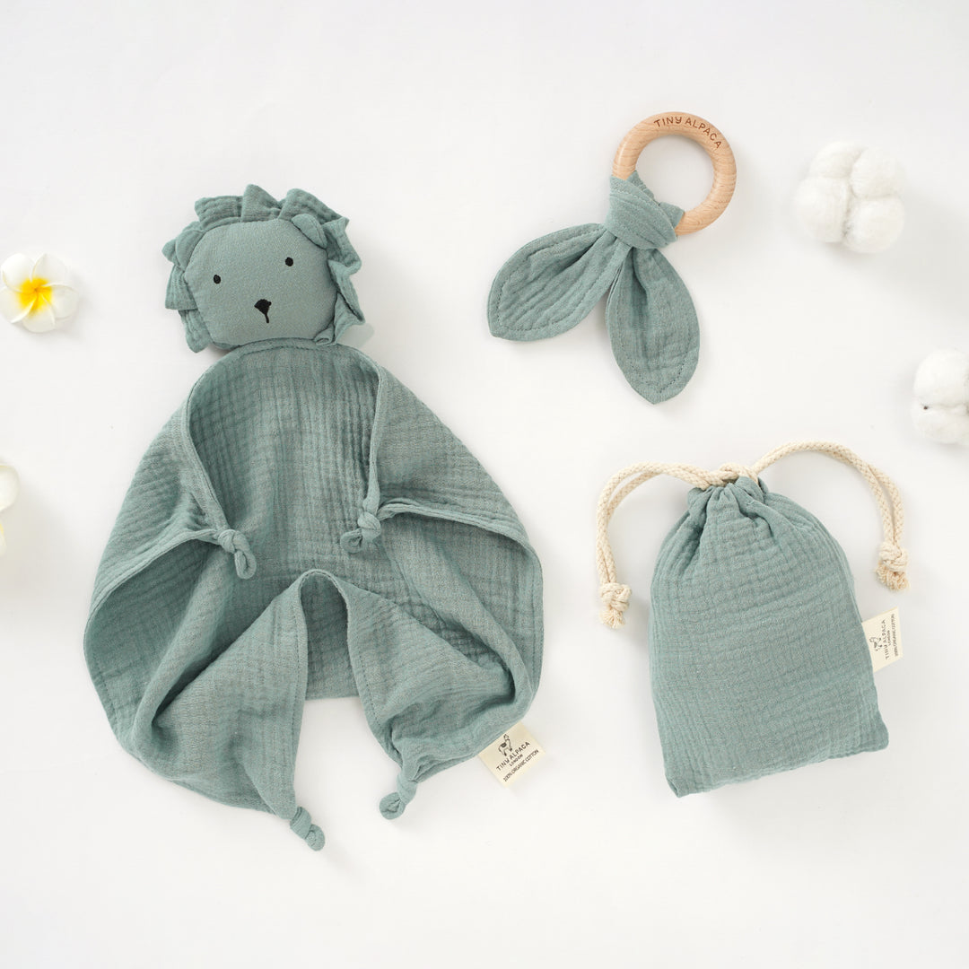 Organic Cotton Lion Security Blanket With Teether - Tiny Alpaca UK