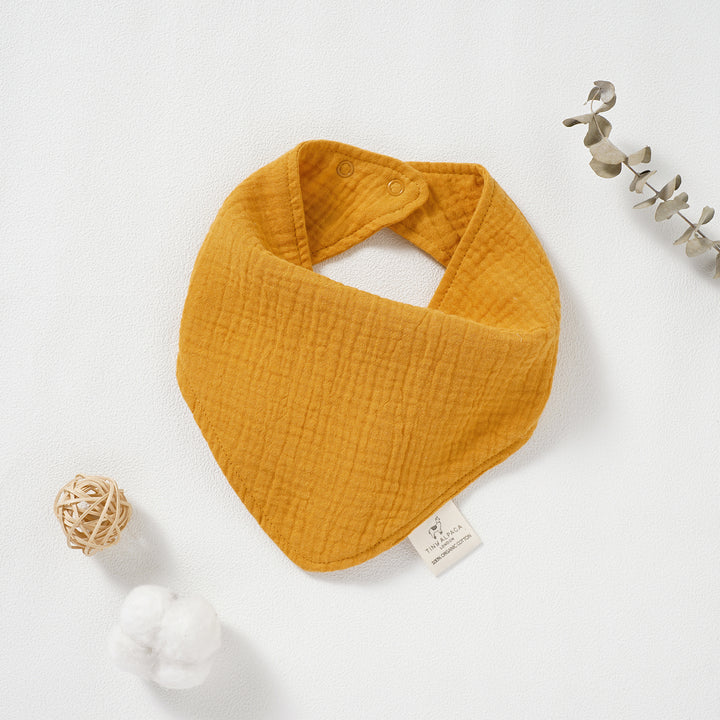 Organic Natural Cotton Dribble Bibs Set of 2 (0-1 Year) (Turmeric and Oat) - Tiny Alpaca UK