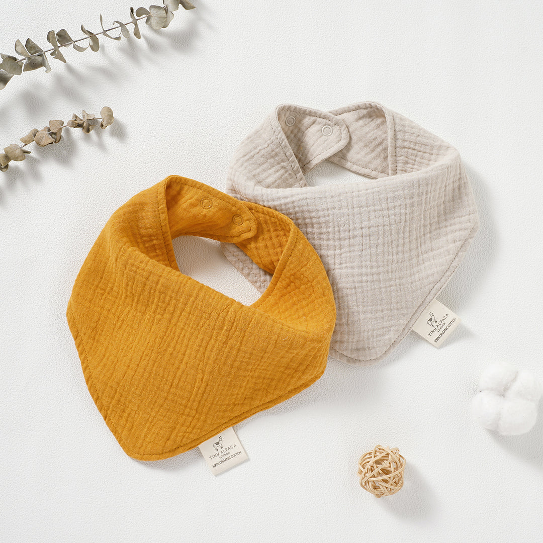 Organic Natural Cotton Dribble Bibs Set of 2 (0-1 Year) (Turmeric and Oat) - Tiny Alpaca UK