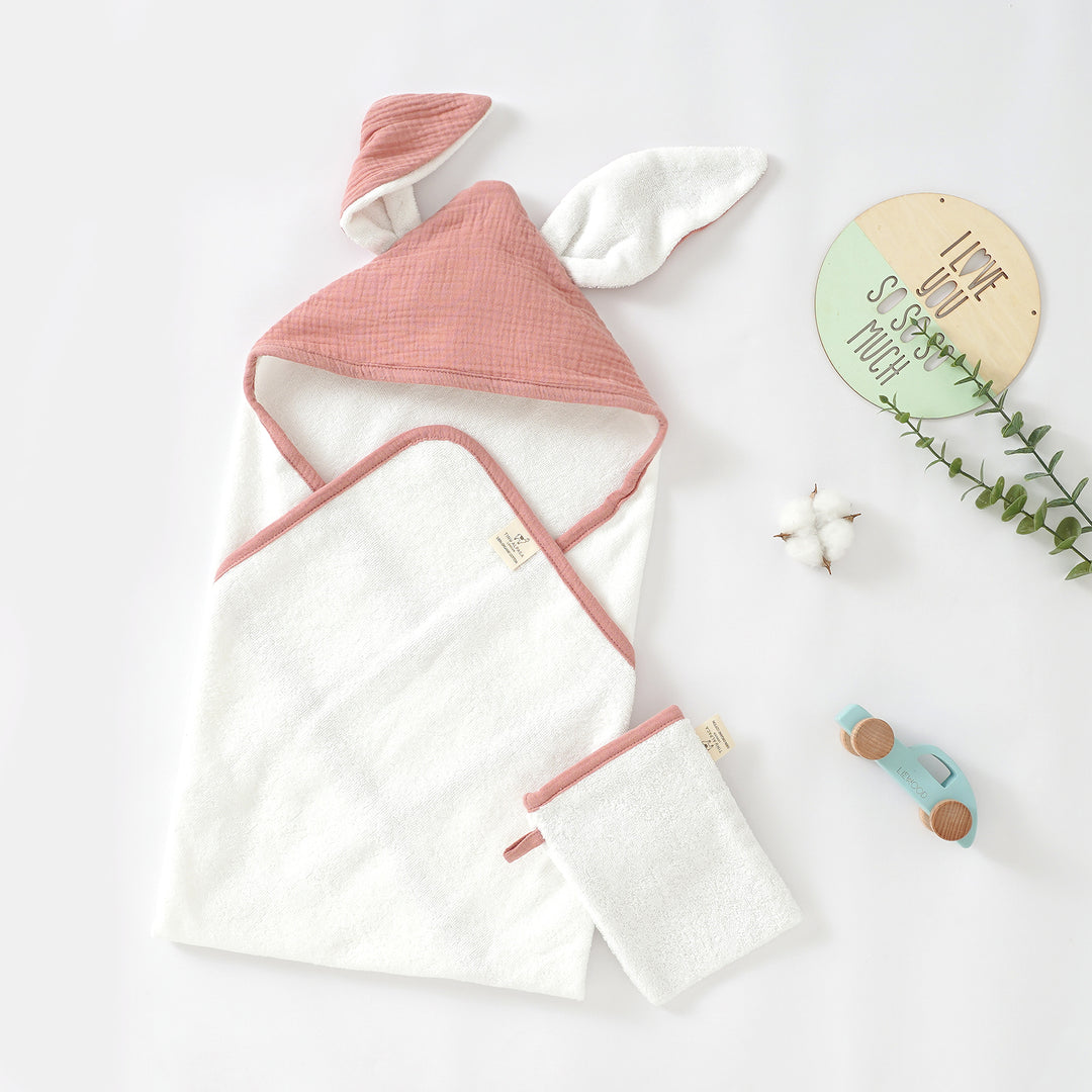 Tiny Alpaca | Organic Cotton Baby Towel With Matching Mittens | 75x75 cm - Tiny Alpaca UK