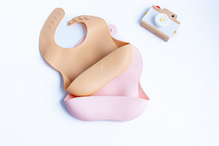 Tiny Alpaca | Silicone Baby Bib with Collecting Tray - Tiny Alpaca UK